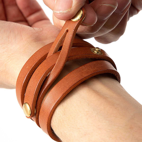 TRIPLE WRAP BRACELET OILED COW LEATHER