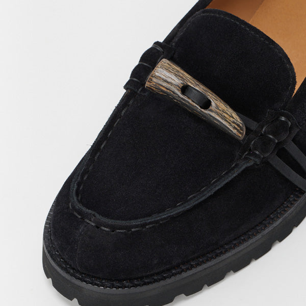 horn loafer