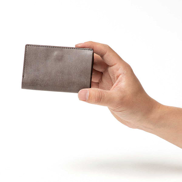 TRIFOLD COMPACT WALLET OILED COW LEATHER