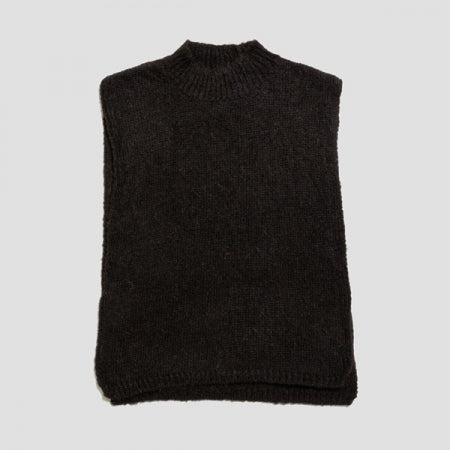 BLACK ALPACA VEST