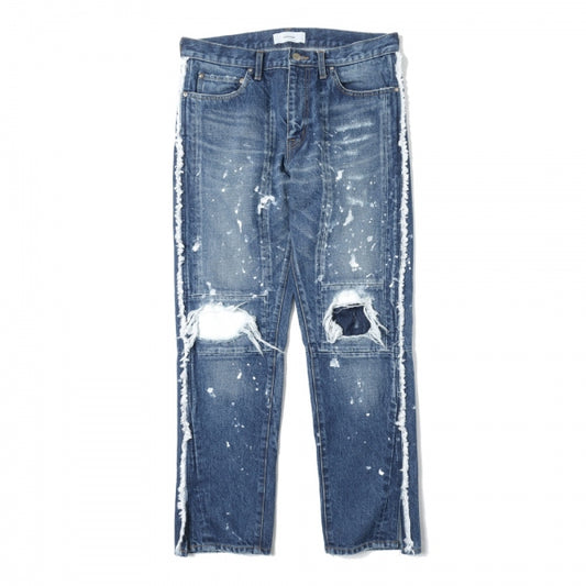 DESTROYED DENIM PANTS