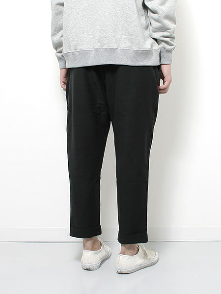 Knit Tuck Tapered Pants