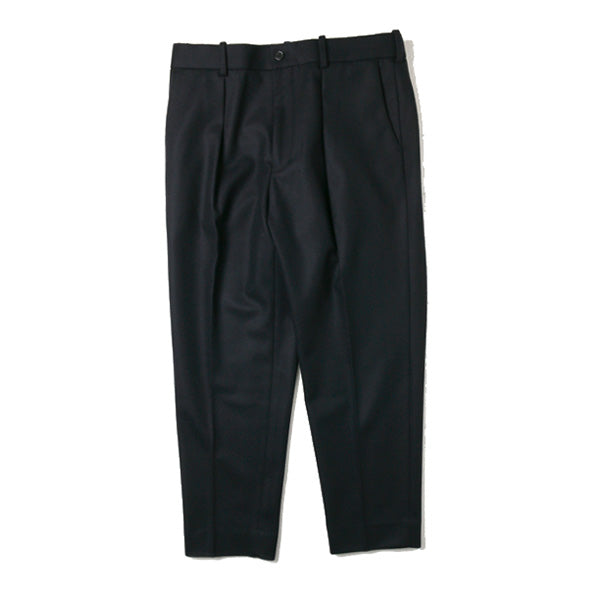 1 TUCK TROUSERS