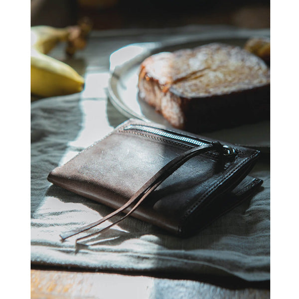 OILED COW LEATHER BIFOLD WALLET