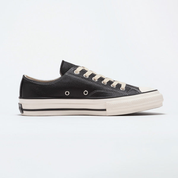 CHUCK TAYLOR LEATHER OX (BLACK)