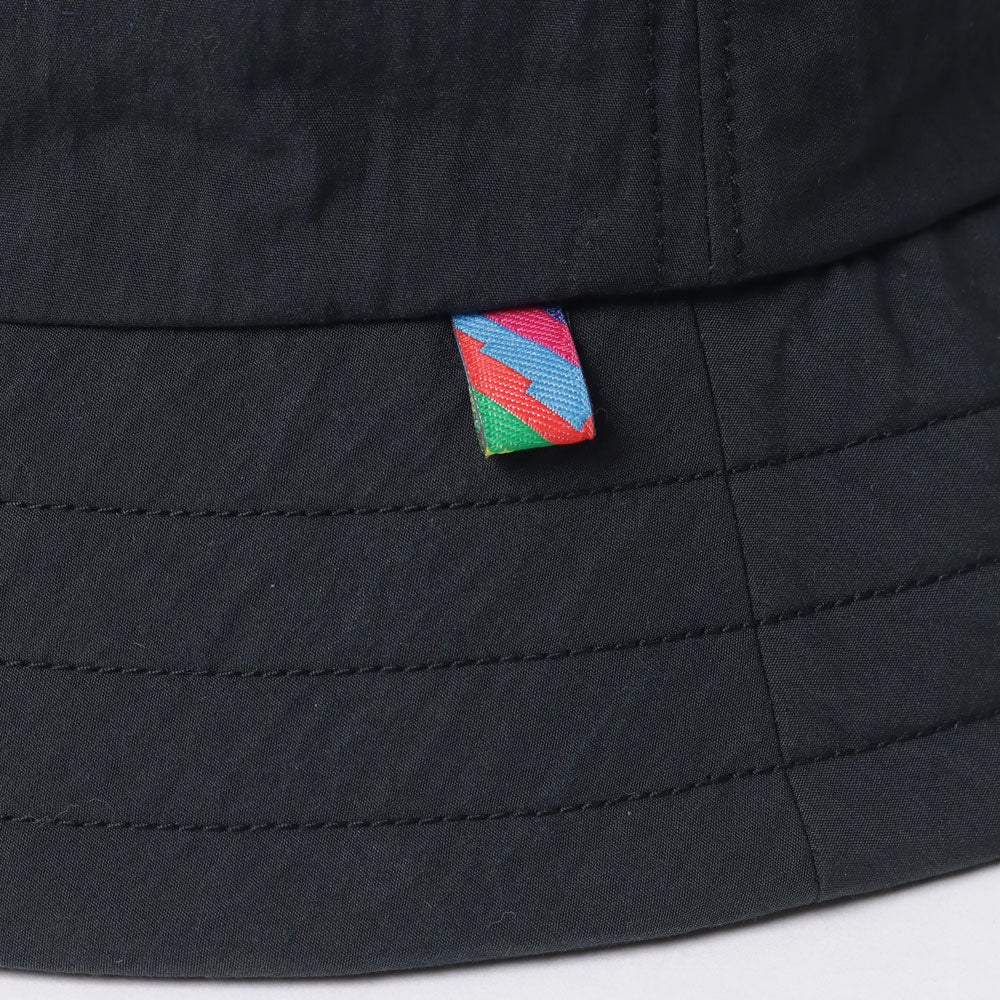 SALT SHRINKAGE BUCKET HAT